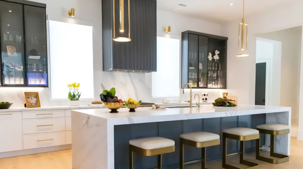 How to Match Cabinet Hardware to Faucets