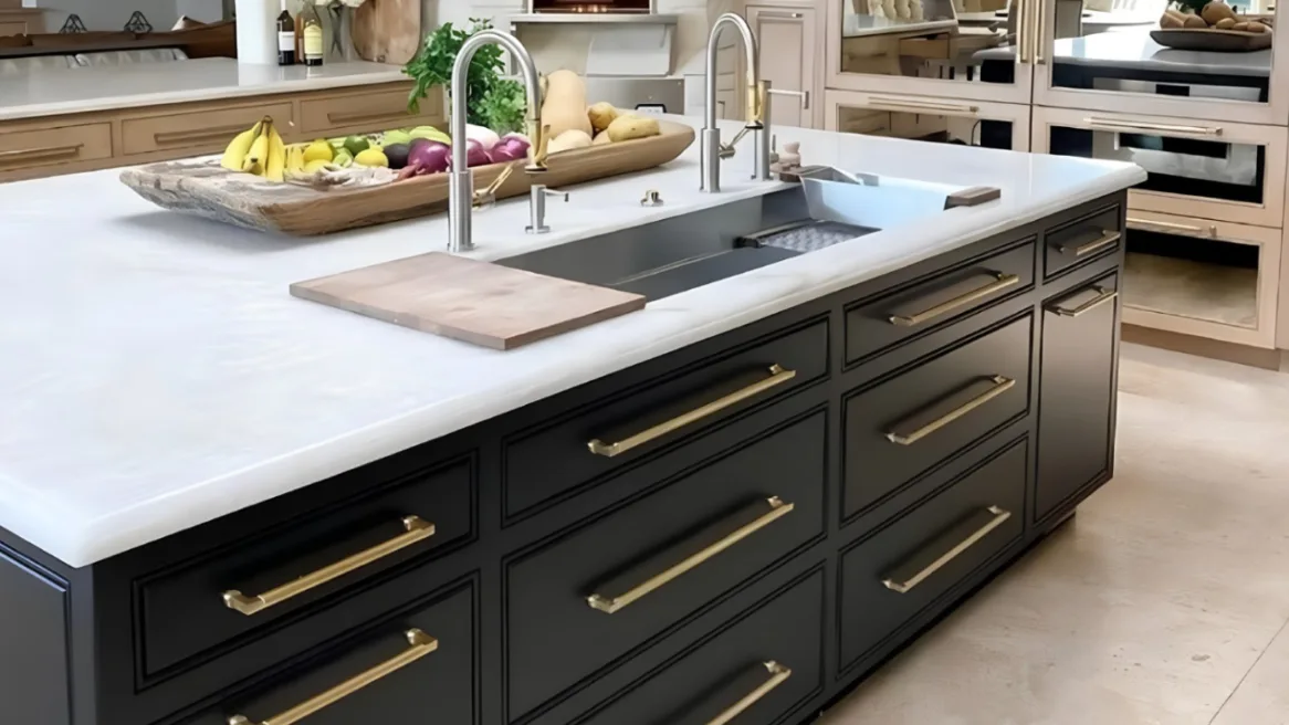 Matte Black Hardware: Bold Contrast for Modern White Kitchens